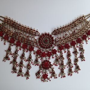 Elegant Red and Gold Statement Necklace
